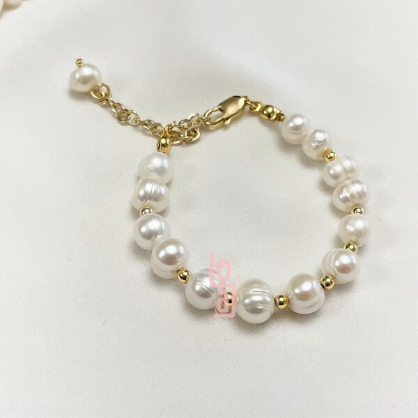 Natural Pearls | Gold Plated | Necklace & Bracelet